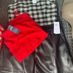 Hollister shorts and two tanks size large $100 value